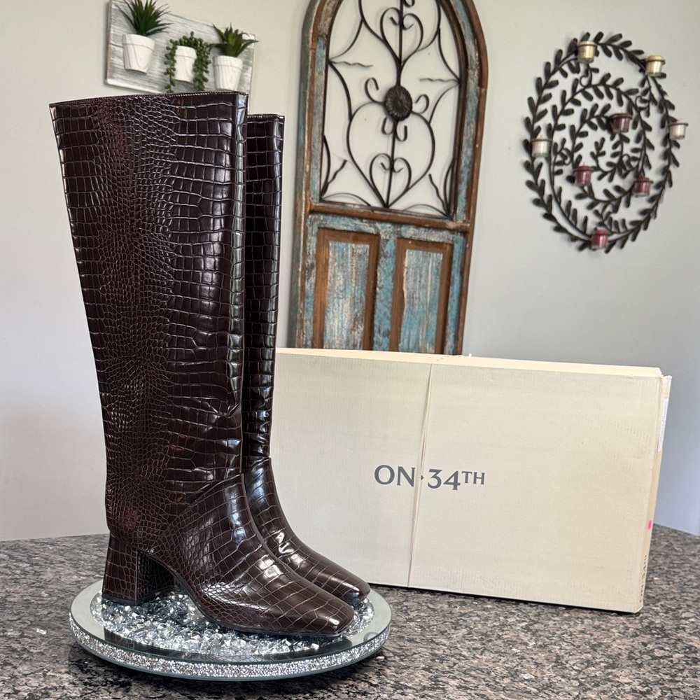 ON 34TH Brown Croc-Embossed Heeled Boots
